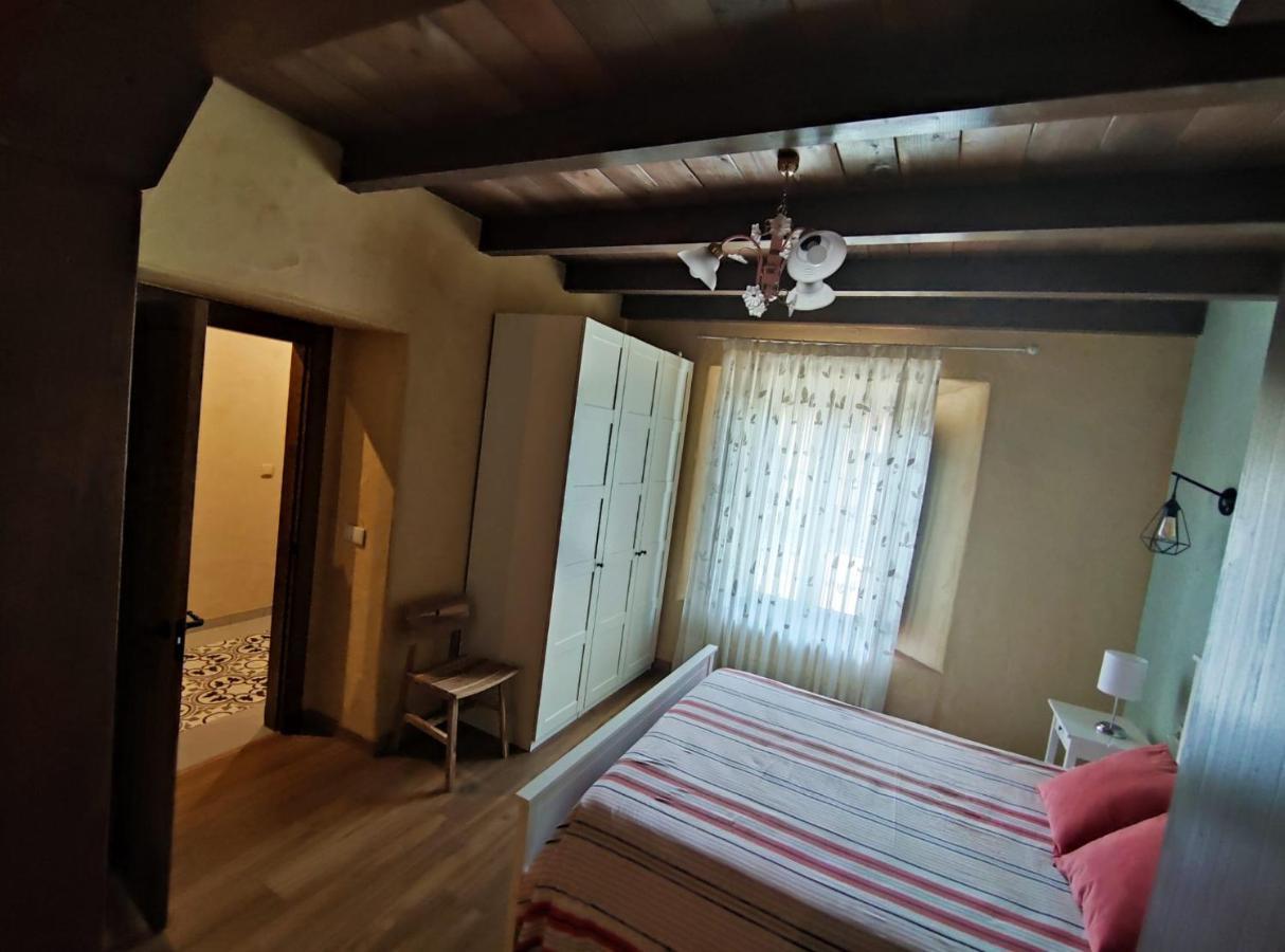 Casa Rural Oliver Y Nadia Rodilana ภายนอก รูปภาพ